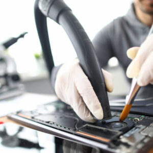 Sửa Laptop Giá Rẻ - Dịch Vụ Uy Tín Tại Maytinh.pro.vn