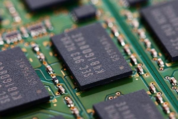 Nâng cấp ổ cứng SSD và RAM