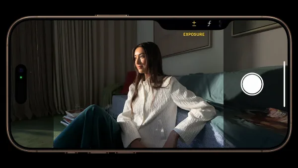   Nút Camera Control mới trên iPhone 16 Pro Max