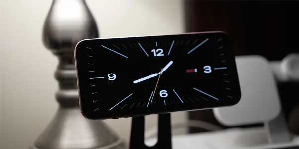 alt text tiếng Việt: iPhone 15 Plus có thời lượng pin ấn tượng