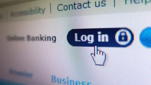 Cảnh giác khi tài khoản ngân hàng trực tuyến bị tấn công