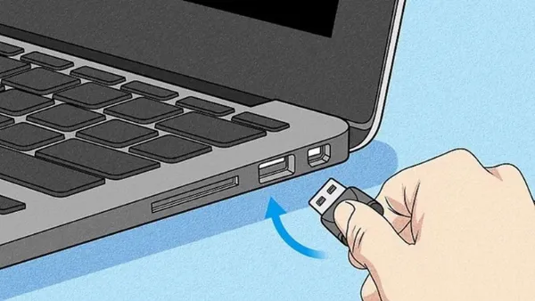 Kiểm tra dây kết nối bàn phím với mainboard