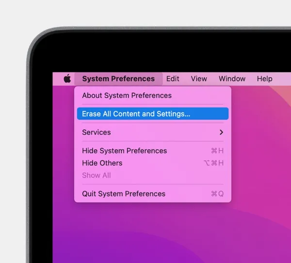 Mô tả: Hình ảnh hướng dẫn chọn mục Xóa Tất cả Nội dung và Cài đặt trong Tùy chọn Hệ thống trên macOS Monterey
