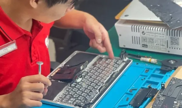 Quy Trình Thay Bàn Phím Laptop Có Khác Nhau Giữa Các Dòng Máy?