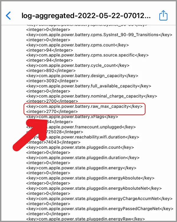 alt: Chi tiết file log-aggregated trên iPhone, hiển thị thông tin về dung lượng pin