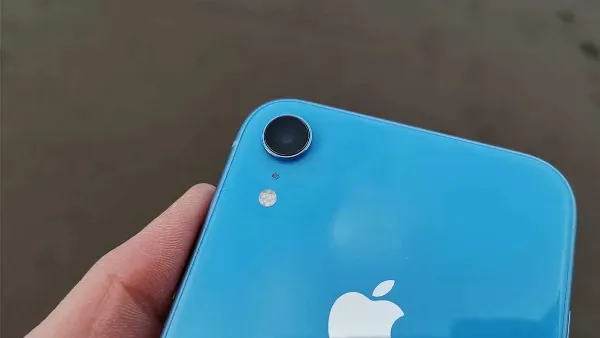 Cách chụp ảnh góc rộng trên iPhone X, iPhone XS, iPhone XS Max, iPhone XR vô cùng đơn giản cho bạn 5 Ảnh chụp cận cảnh camera đơn trên iPhone XR