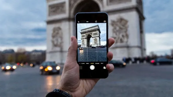 9 cách quay video đẹp trên iPhone, giúp bạn có ngay những thước phim với chất lượng xuất sắc 4 Bật tính năng Lưới