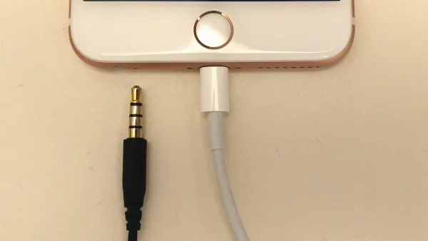 Các dòng iPhone mới không còn jack tai nghe 3.5mm
