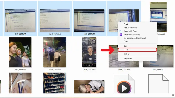 Chọn ảnh cần sao chép, nhấn chuột phải và chọn Copy