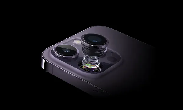 So sánh iPhone 14 Pro và iPhone 14 Pro Max: Kính thước lớn, dung lượng pin khủng, màn hình sắc nét,... 5 Cụm camera chuyên nghiệp trên iPhone 14 Pro và iPhone 14 Pro Max