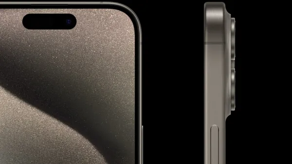 iPhone 15 Pro với khung viền Titanium và mặt lưng kính nhám