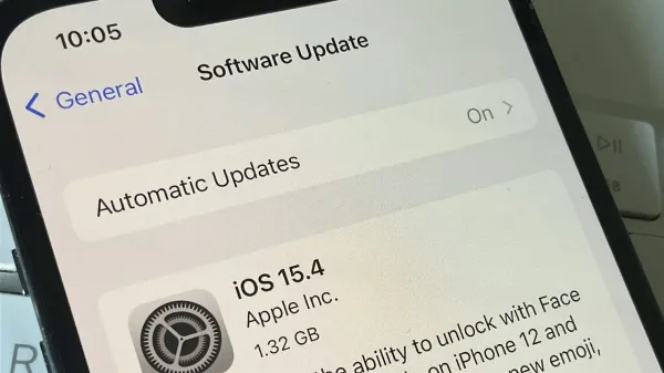 iPhone bị loạn cảm ứng