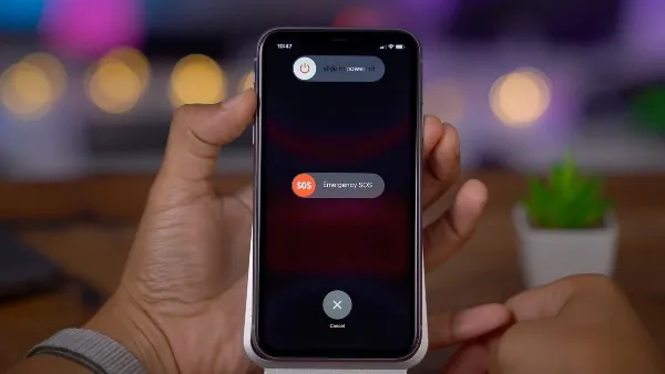 khởi động lại iphone
