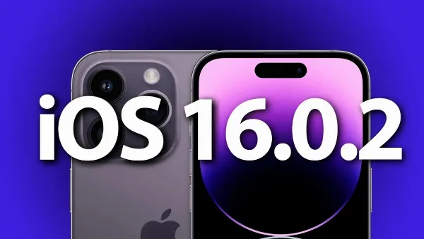 Màn hình iPhone hiển thị thông tin về bản cập nhật phần mềm iOS