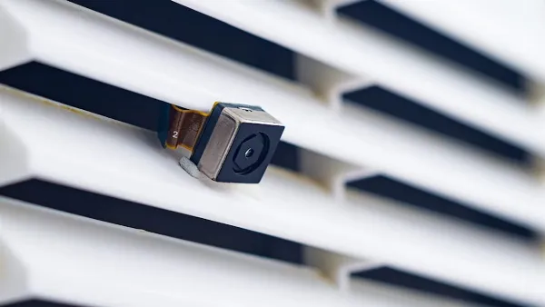 Một số camera ẩn có thể tỏa ra nhiệt, có thể phát hiện qua camera nhiệt