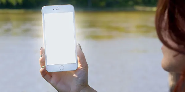 Một số dòng iPhone có Retina Flash và giao diện của chúng