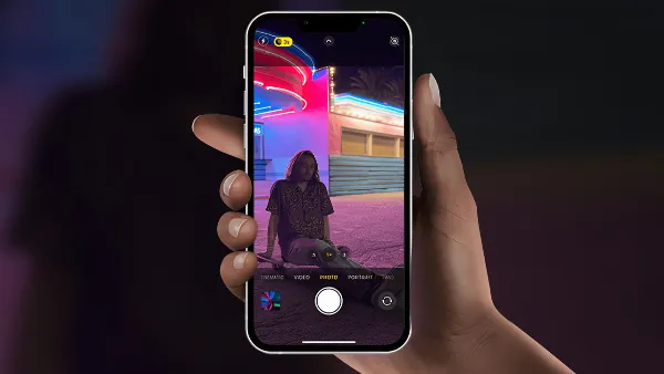 Photonic Engine là gì? Cách thức hoạt động, khác gì với Night Mode? iPhone nào có Photonic Engine? 4 Night Mode cần kích hoạt thủ công để chụp ảnh trong môi trường cực kỳ thiếu sáng trên iPhone 11 Series trở lên