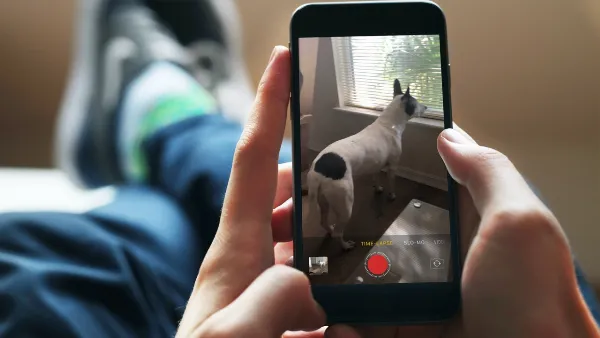 Time-lapse là gì? Cách quay video tua nhanh (Time-lapse) trên iPhone để ghi lại toàn bộ quá trình 1 Time-lapse là kỹ thuật chụp ảnh liên tục và ghép lại thành video tua nhanh