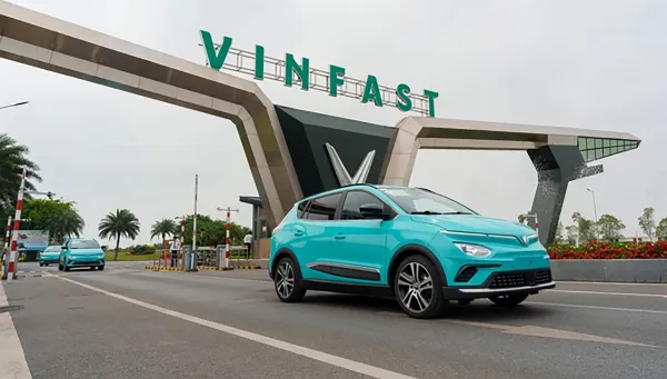 VinFast Taxi Xanh SM sử dụng các dòng xe VF e34, VF 5 Plus và VF 8 thân thiện với môi trường